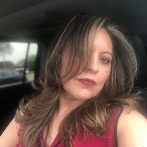 Meet your Posher, Tania